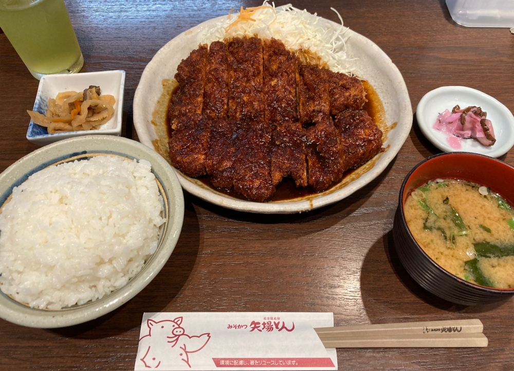 名古屋名物みそかつ 矢場とん