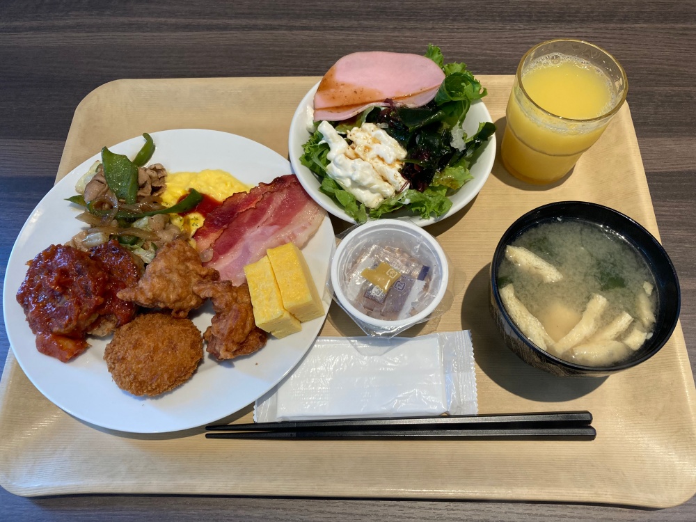 リゾートバイトのまかない（朝食バイキング）