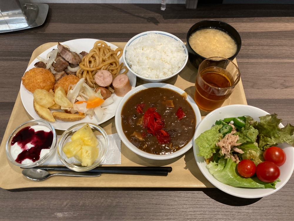 リゾートバイトのまかない（朝食バイキング）