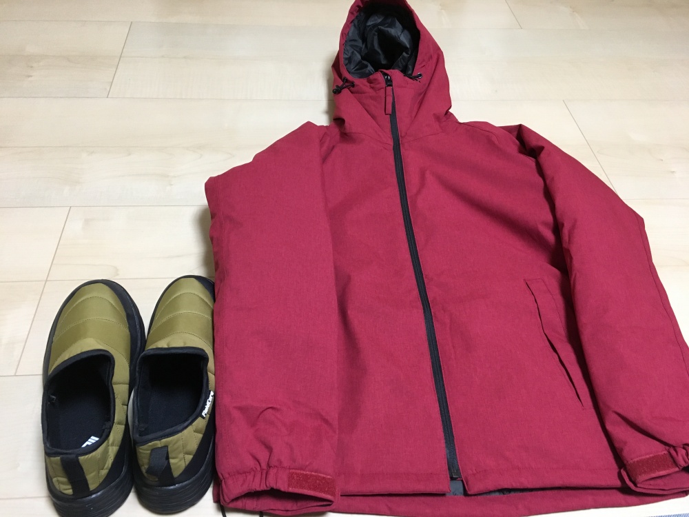 リゾートバイト 荷物 アウター